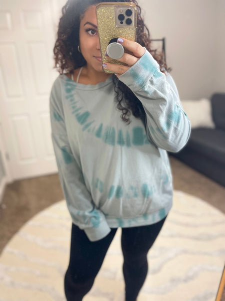 Totally tie dye pullover - Ayden Rose