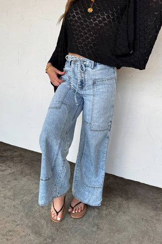 Light wash wide leg tie waist jeans - Ayden Rose