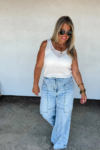Light wash wide leg tie waist jeans - Ayden Rose