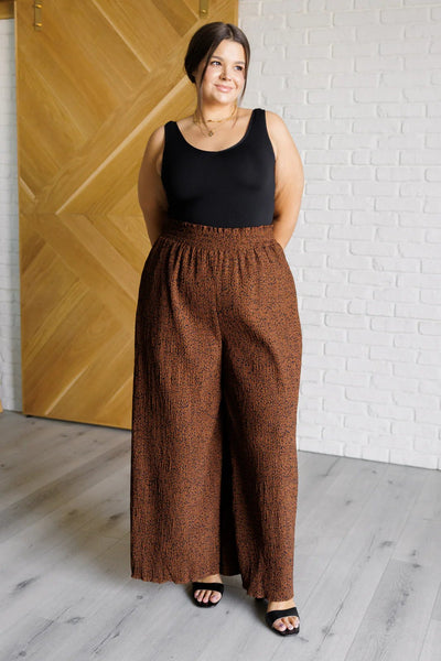 Wide leg crinkle pants in brown animal print - Ayden Rose